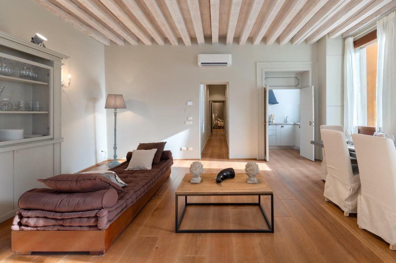 Bridge Of Sighs Luxurious Apartment Venetië Buitenkant foto
